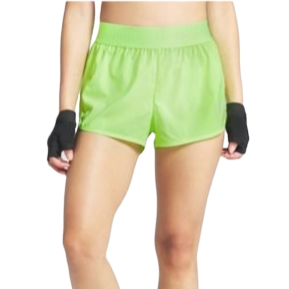 Gymshark Shorts Gymshark Loose Fit Training Shorts Bright Neon